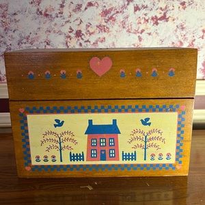 Vintage Country Home Card Organizer / Recipe Box